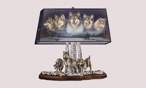 Mystic Sentinels Wolf Lamp